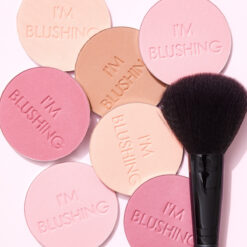 ⁦GOSH I'M BLUSHING⁩ - الصورة ⁦3⁩